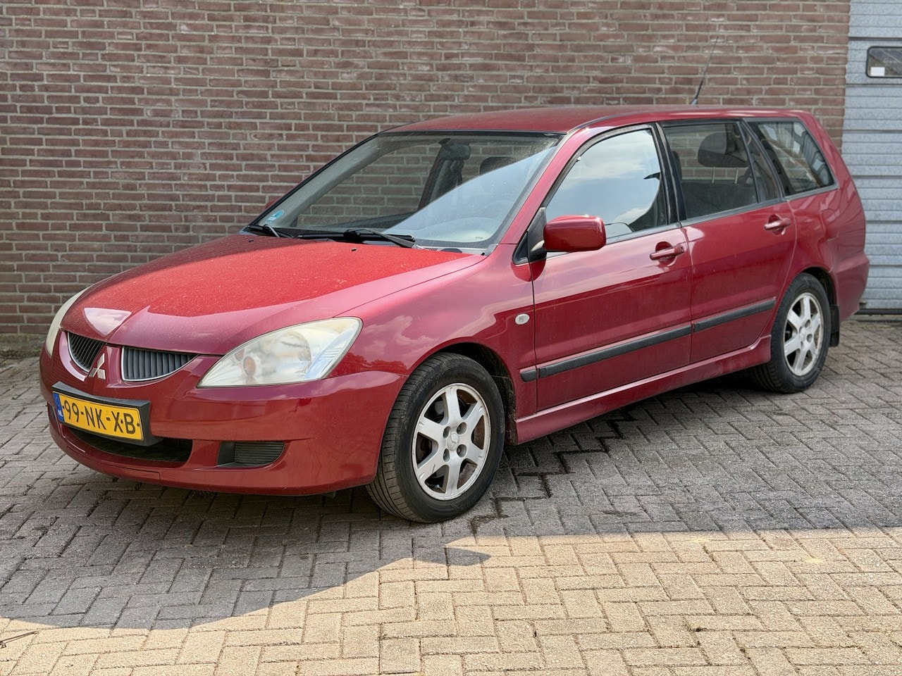 Mitsubishi Lancer Station Wagon - 1.6 Comfort 1.6 Comfort - AutoWereld.nl