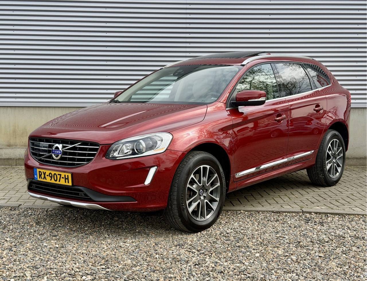 Volvo XC60 - 2.0 T5 FWD Ocean Race 2.0 T5 FWD Ocean Race - AutoWereld.nl