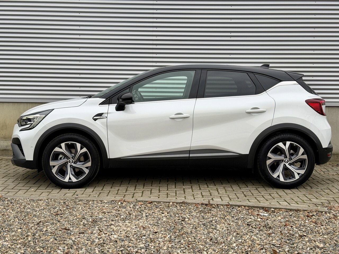 Renault Captur - 1.6 E-Tech Hybrid 145 Rive Gauche - AutoWereld.nl