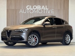 Alfa Romeo Stelvio - 2.0 T AWD Super - 280PK - PANORAMADAK- SPORTSTOELEN - HARMAN KARDON