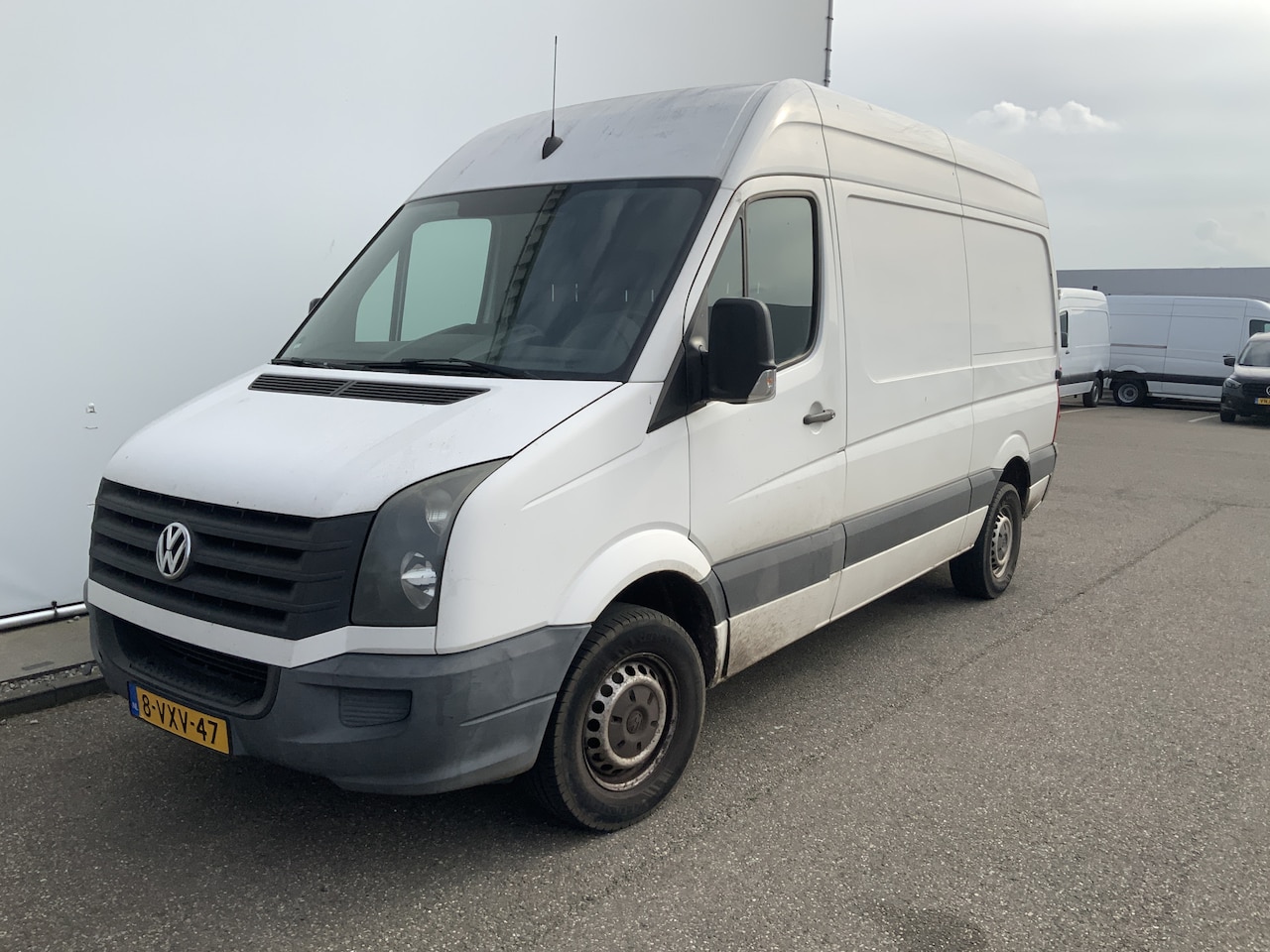 Volkswagen Crafter - 50 2.0 TDI L2H1 Motor Defect !!! Airco Cruise 3 Zits Euro 5 - AutoWereld.nl