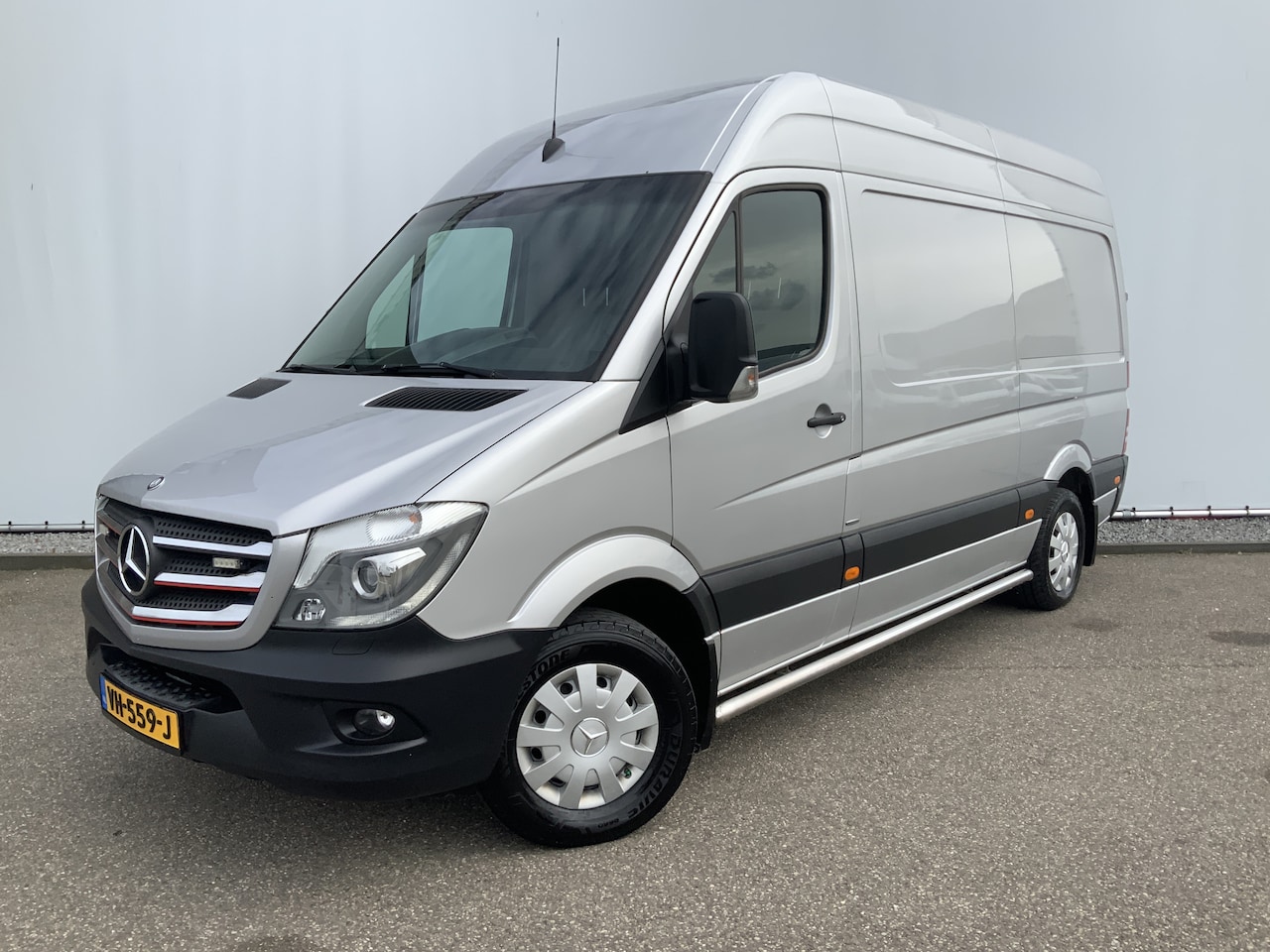 Mercedes-Benz Sprinter - 319 3.0 BlueTEC 366 L2 H2 Airco Cruise Trekhaak 2800 kg Side Bar Euro 6 Cilnders 6 - AutoWereld.nl