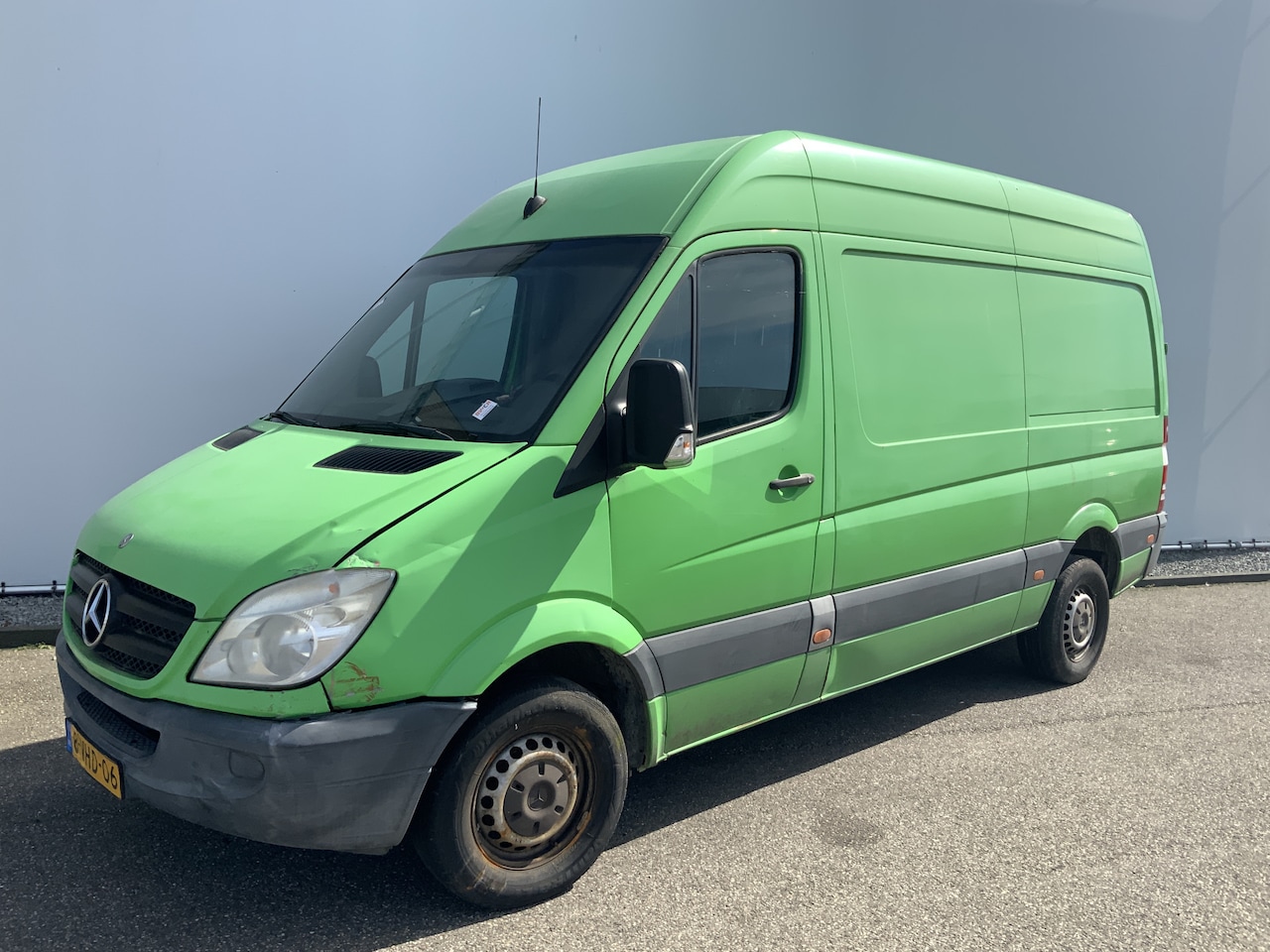 Mercedes-Benz Sprinter - 313 2.2 CDI L2H2 Automaat Airco Cruise Trekhaak 2800 kg (uitlaat Gestolen) 3 Zits Opstap E - AutoWereld.nl
