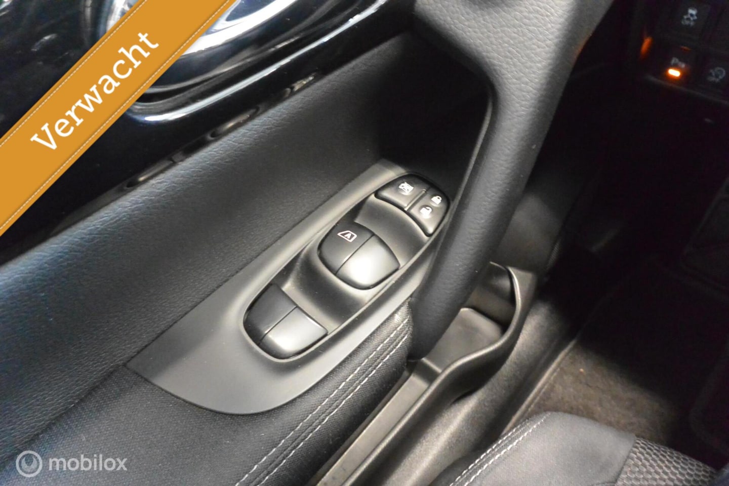 Nissan Qashqai - 1.3 MHEV Business Design *NL, 1e EIG, RIJKLAARPRIJS!*