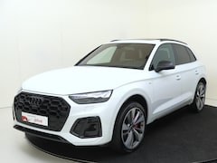 Audi Q5 - 55 TFSI e S edition Competition | SoH 98% | Panoramadak | Trekhaak | Head-up display | Led
