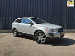 Volvo XC60 - 2.0 T5 Momentum
