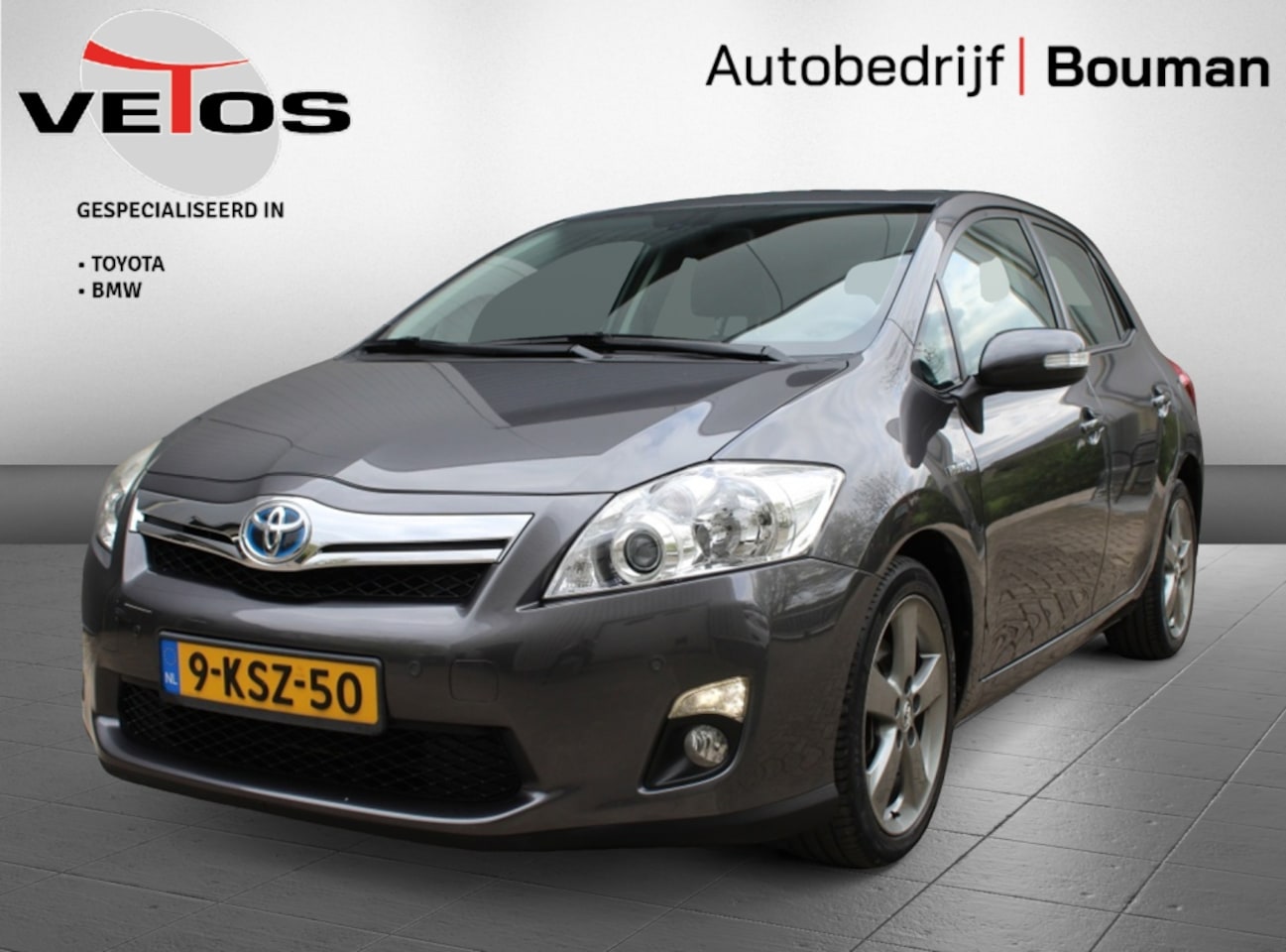 Toyota Auris - 1.8 Full Hybrid Executive/ Half leder / PDC - AutoWereld.nl