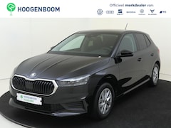 Skoda Fabia - 1.0 TSI Ambition | Parkeersensoren achter | Cruise control | CarPlay | Lane assist | Airco