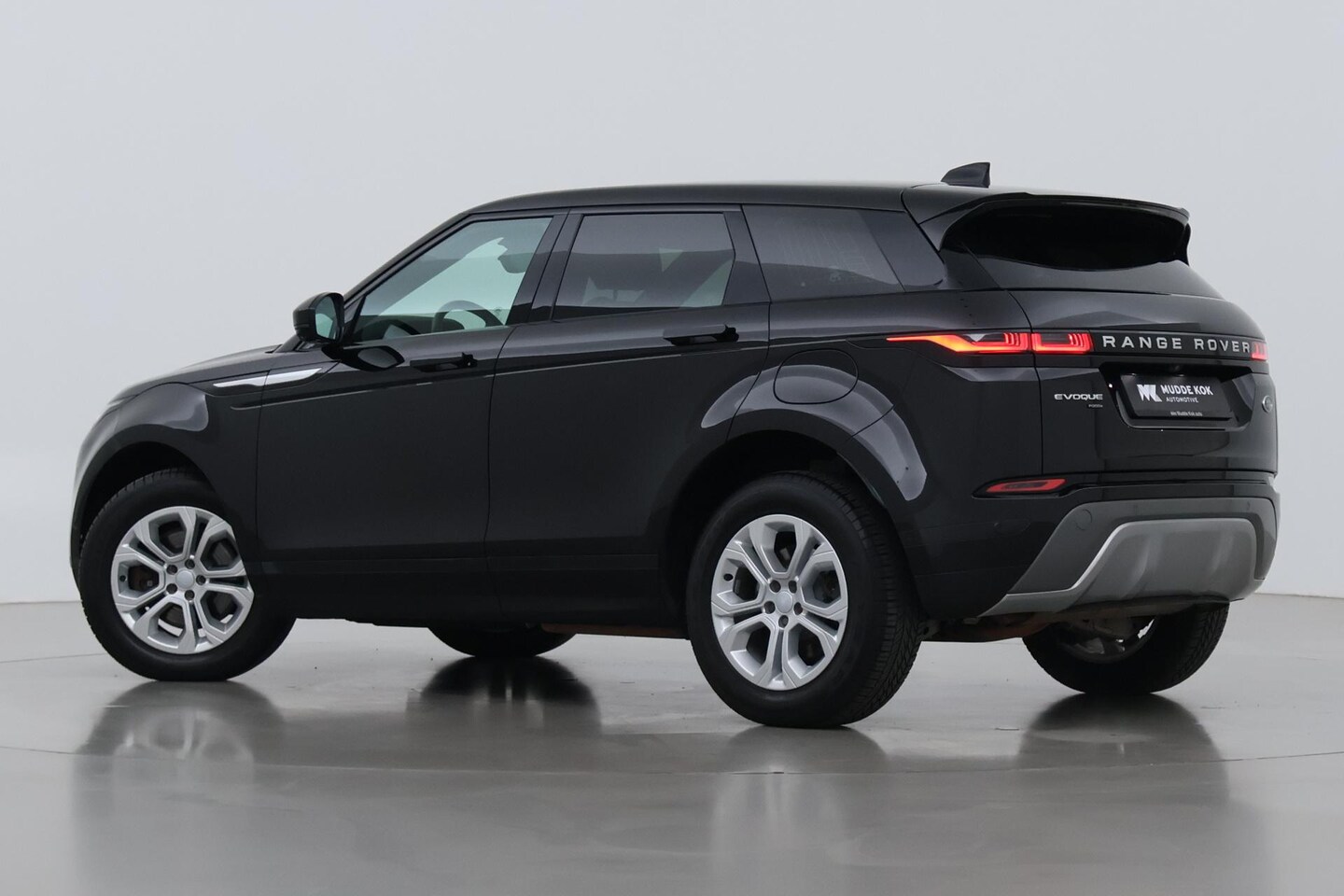 Land Rover Range Rover Evoque - P300e AWD S | 360° Camera | Vol-Leder | Stoelverwarming | Getint Glas - AutoWereld.nl