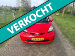 Toyota Aygo - 1.0-12V +