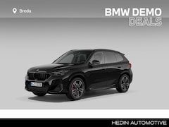 BMW X1 - xDrive25e | M-Sport Pro | Trekhaak | Panoramadak elektrisch | Driving Assistant Plus | Par