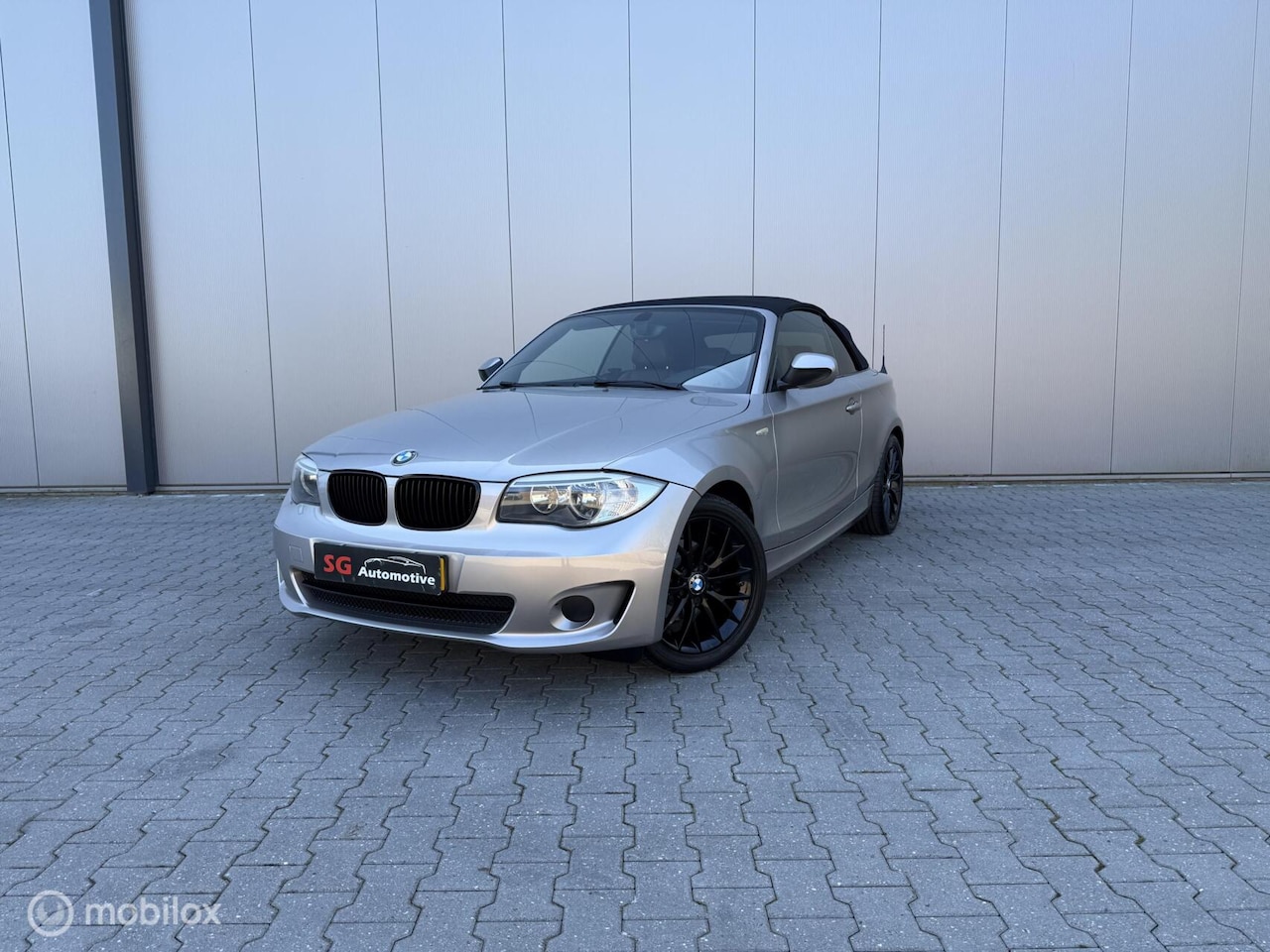 BMW 1-serie Cabrio - 118i High Executive 118i High Executive Nieuwe apk - AutoWereld.nl