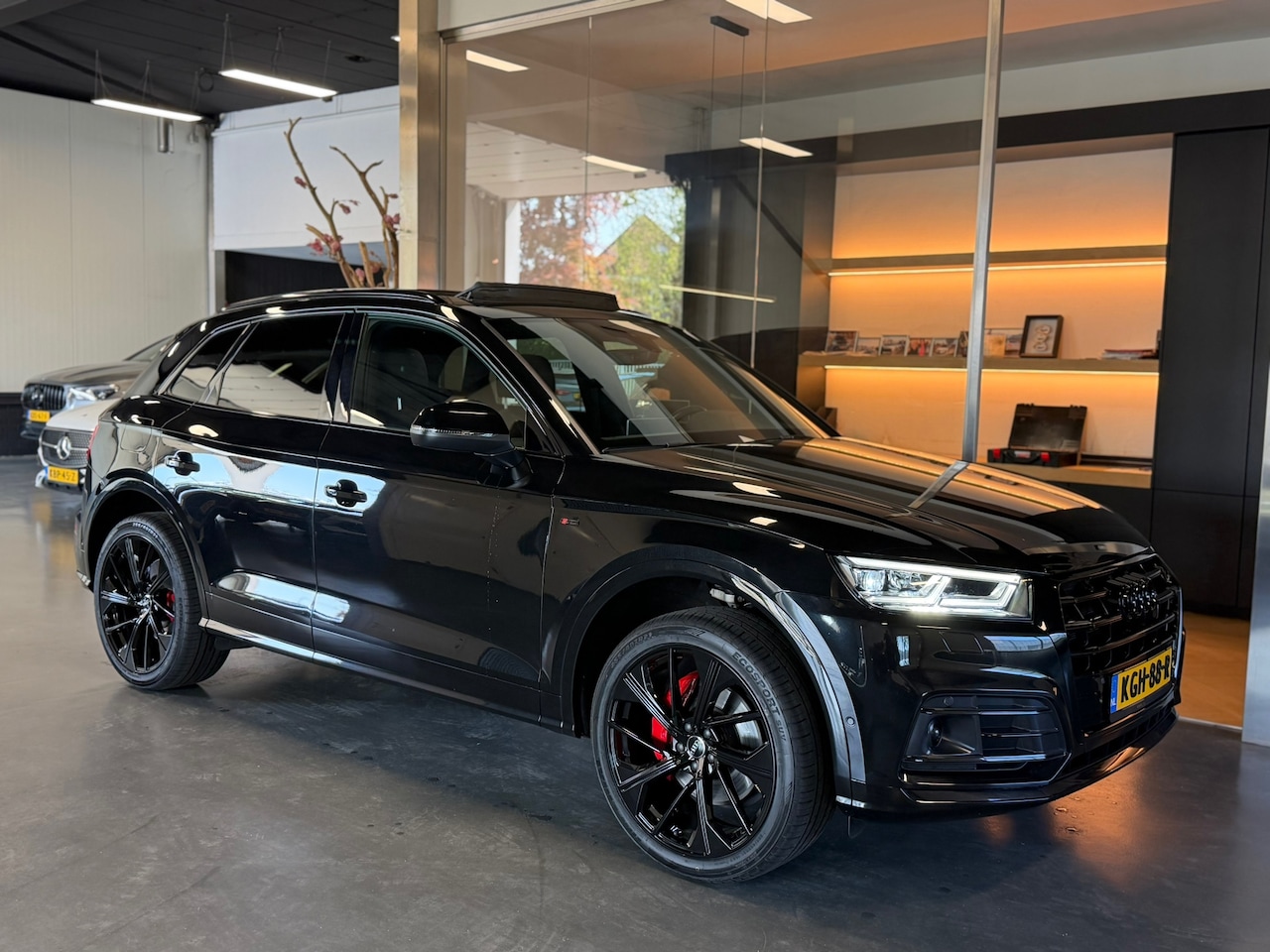 Audi Q5 - 2.0 50 TFSI e quattro S line hybride garantie 2020 - AutoWereld.nl