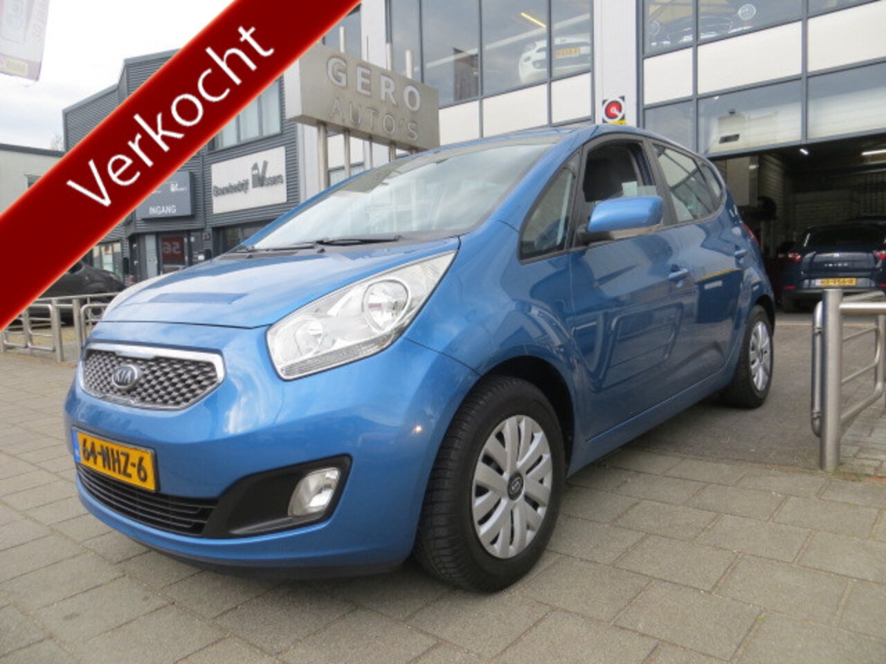 Kia Venga - 1.4 CVVT X-ecutive airco ,cruise control,pdc, trekhaak - AutoWereld.nl