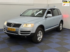 Volkswagen Touareg - 3.2 V6 / WINTERSET / NETTE AUTO / NAP / RIJDT SCHAKELT GOED