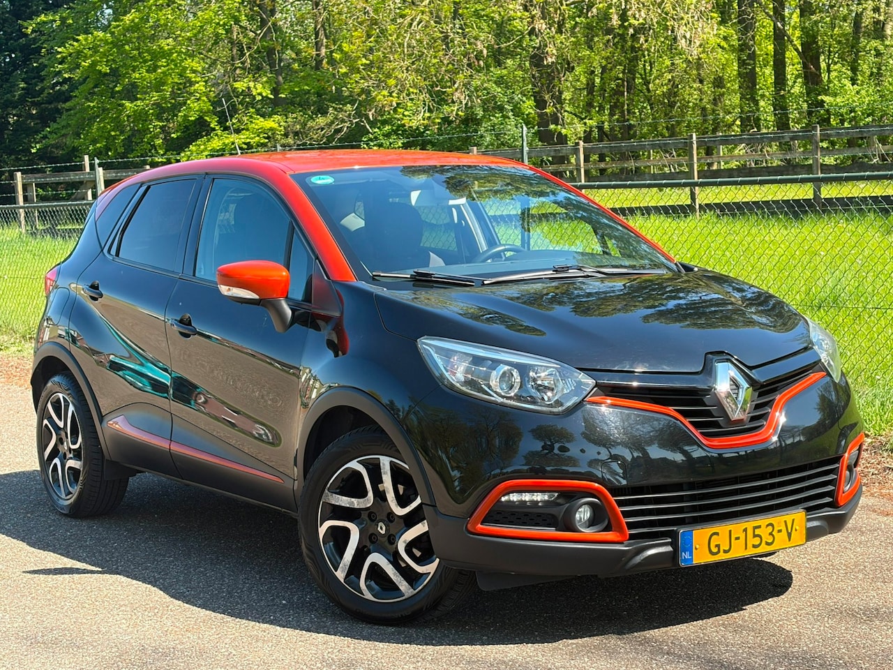 Renault Captur - 1.2 TCe Dynamique /Automaat/Navi/ - AutoWereld.nl
