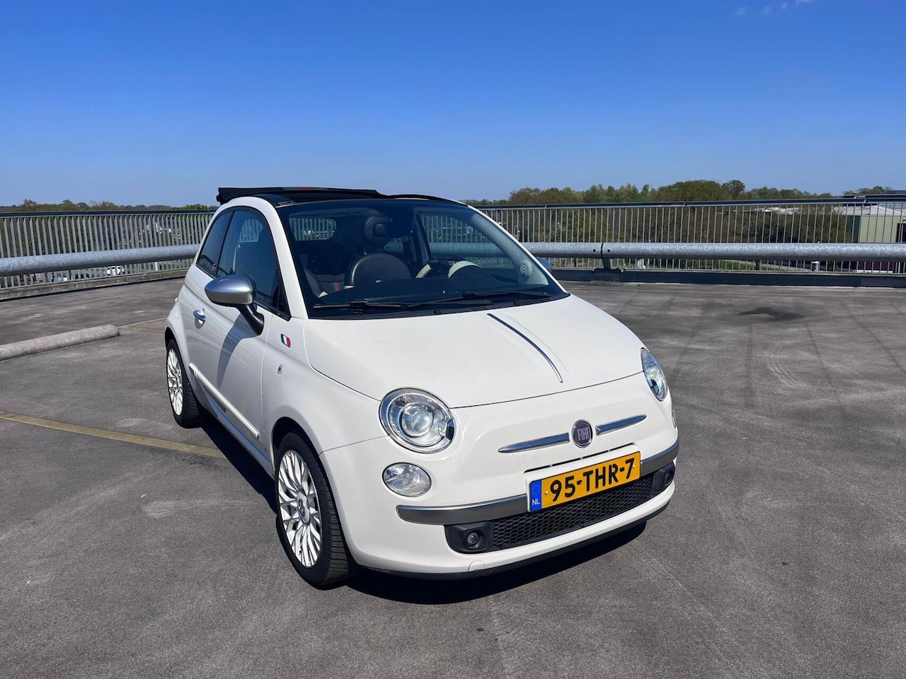 Fiat 500 C - Gucci 0.9 TwinAir Lounge GUCCI 2012 - AutoWereld.nl