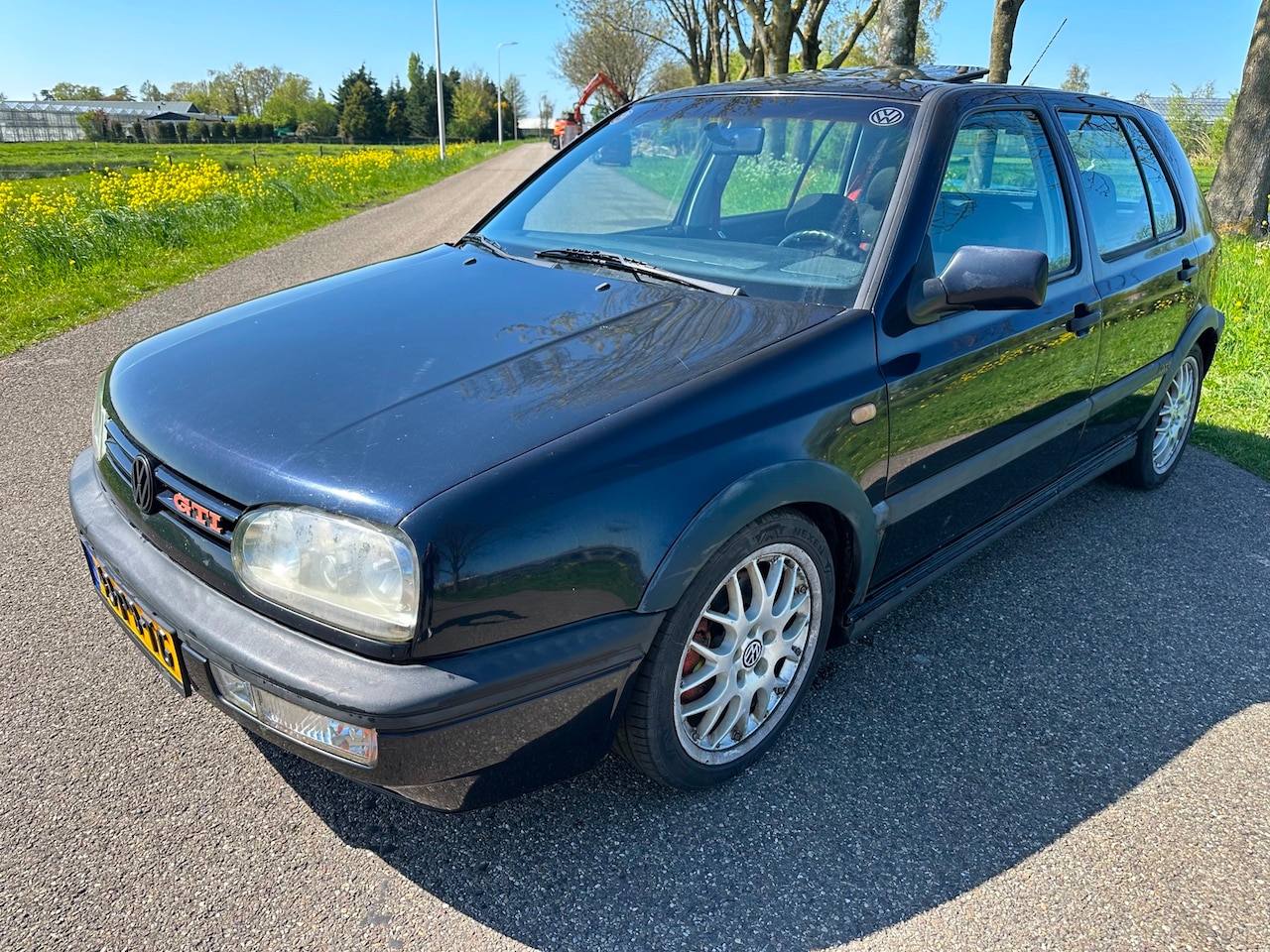 Volkswagen Golf - 2.0 GTI|editie 25| schuurvonds| - AutoWereld.nl