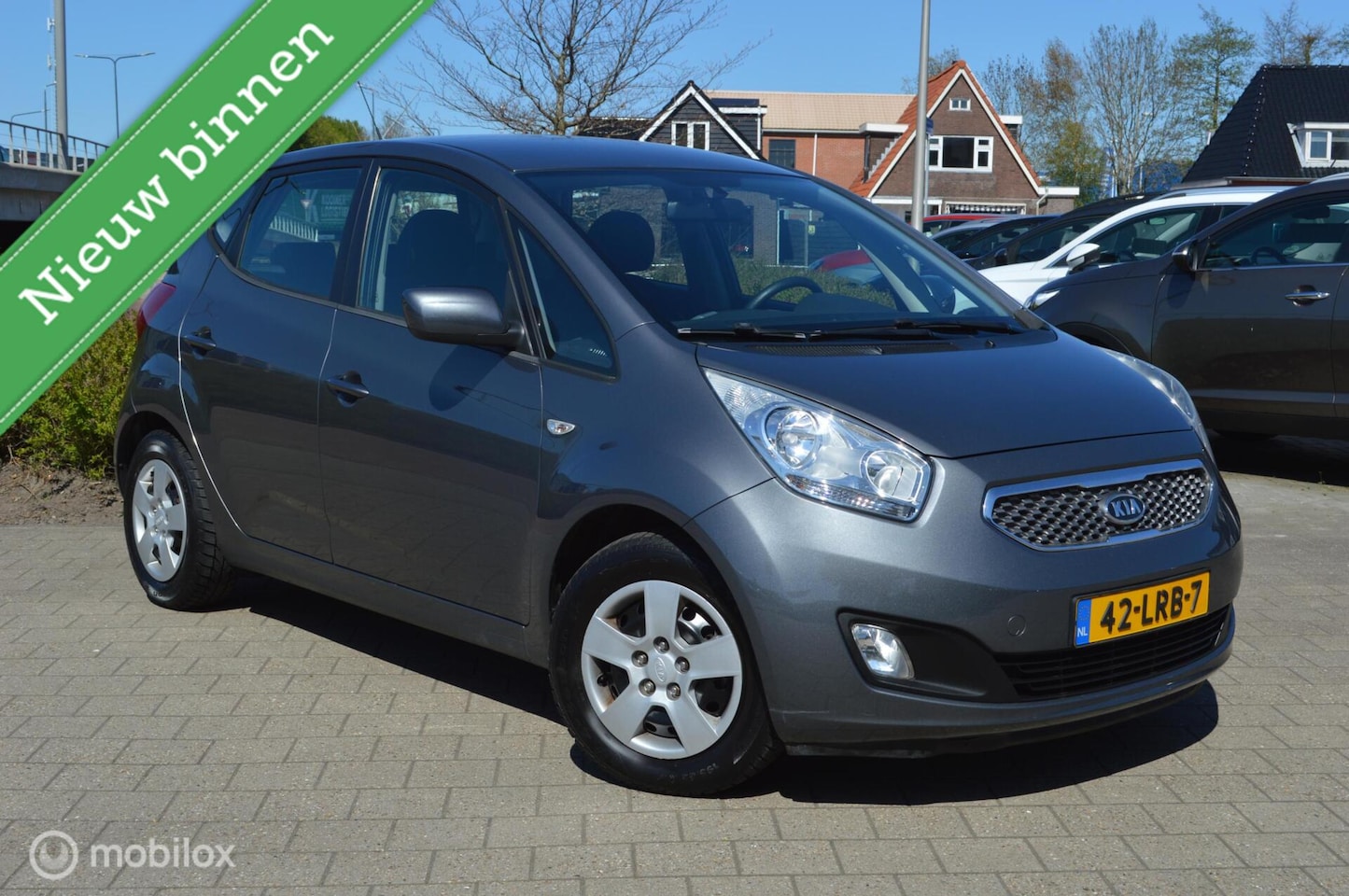 Kia Venga - 1.6 CVVT AUTOMAAT X-ecutive - AutoWereld.nl