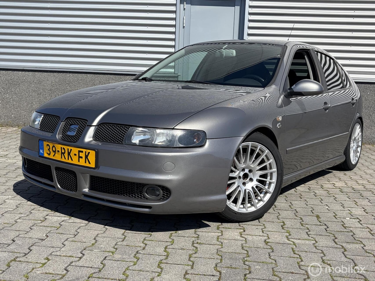 SEAT Leon - 1.8-20VT FR 1.8-20VT FR - AutoWereld.nl