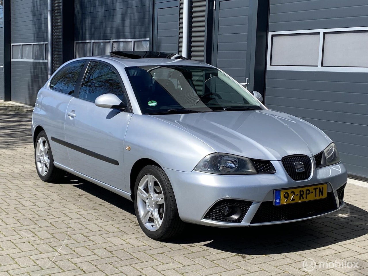 SEAT Ibiza - Sport | AIRCO | SCHUIFDAK | LEDER | NW APK | CRUISE - AutoWereld.nl