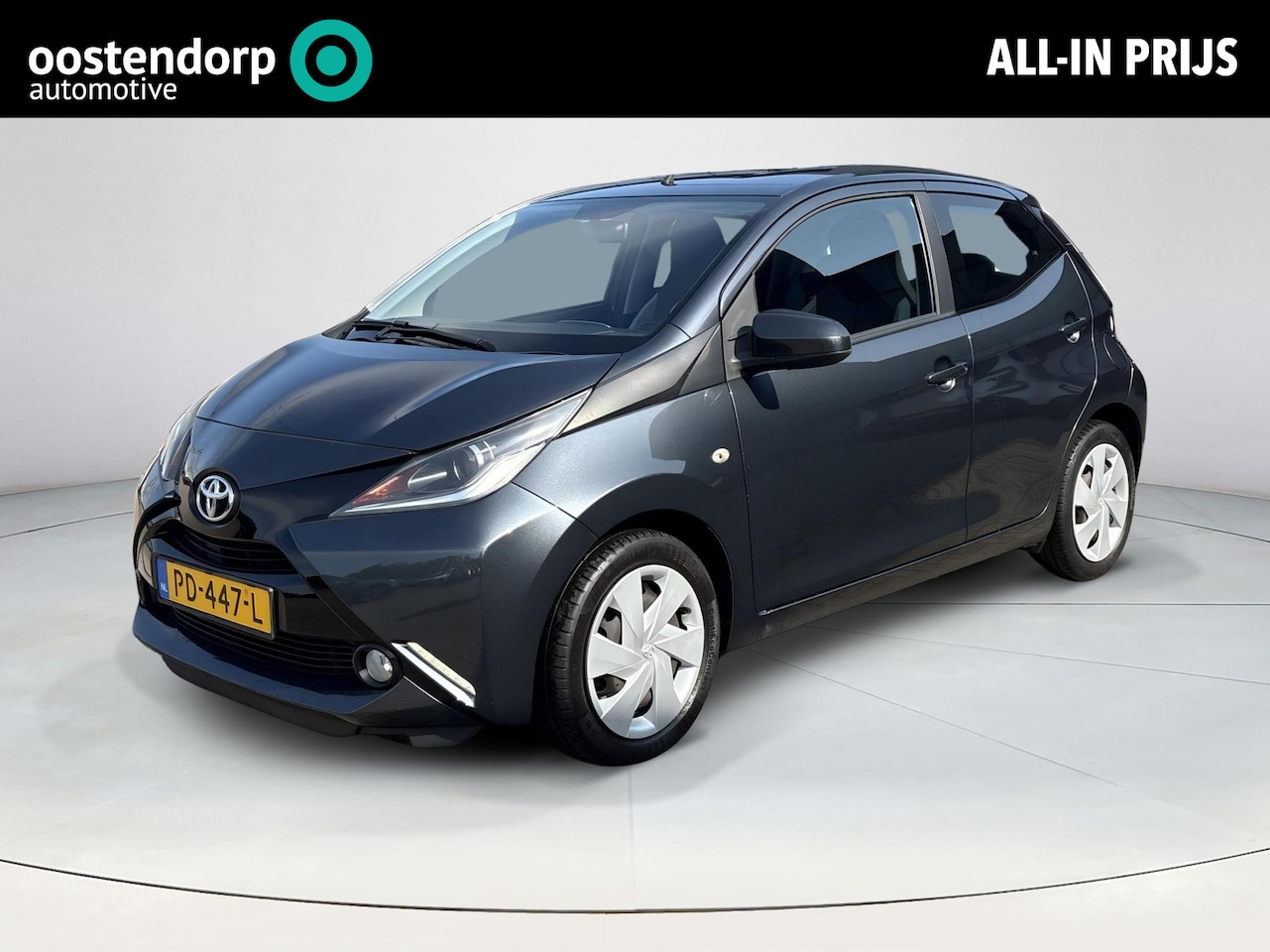 Toyota Aygo - 1.0 VVT-i x-play **NAVIGATIE/ AIRCO/ BEGRENZER** - AutoWereld.nl