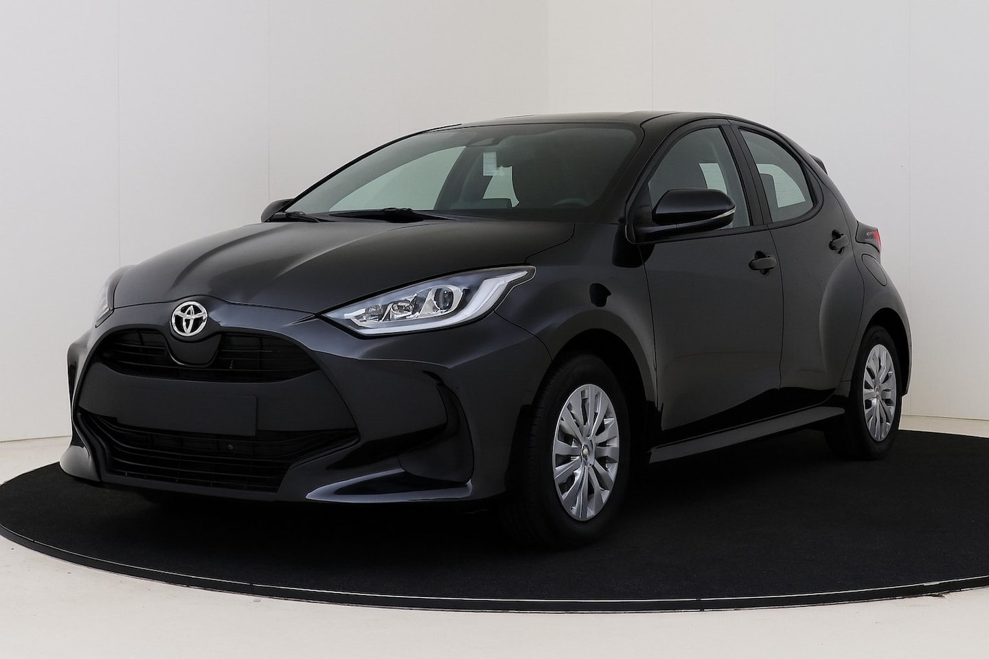 Toyota Yaris - 1.5 Hybrid 115 Comfort - AutoWereld.nl