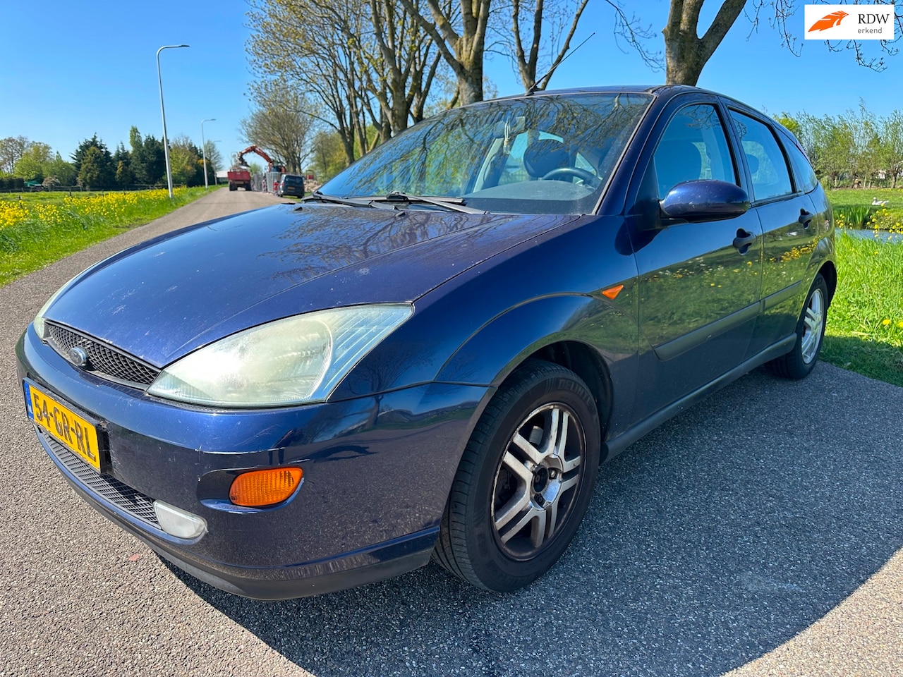 Ford Focus - 1.6-16V Collection|rijdt goed|zo mee - AutoWereld.nl