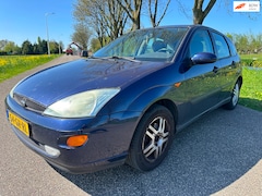 Ford Focus - 1.6-16V Collection|rijdt goed|zo mee