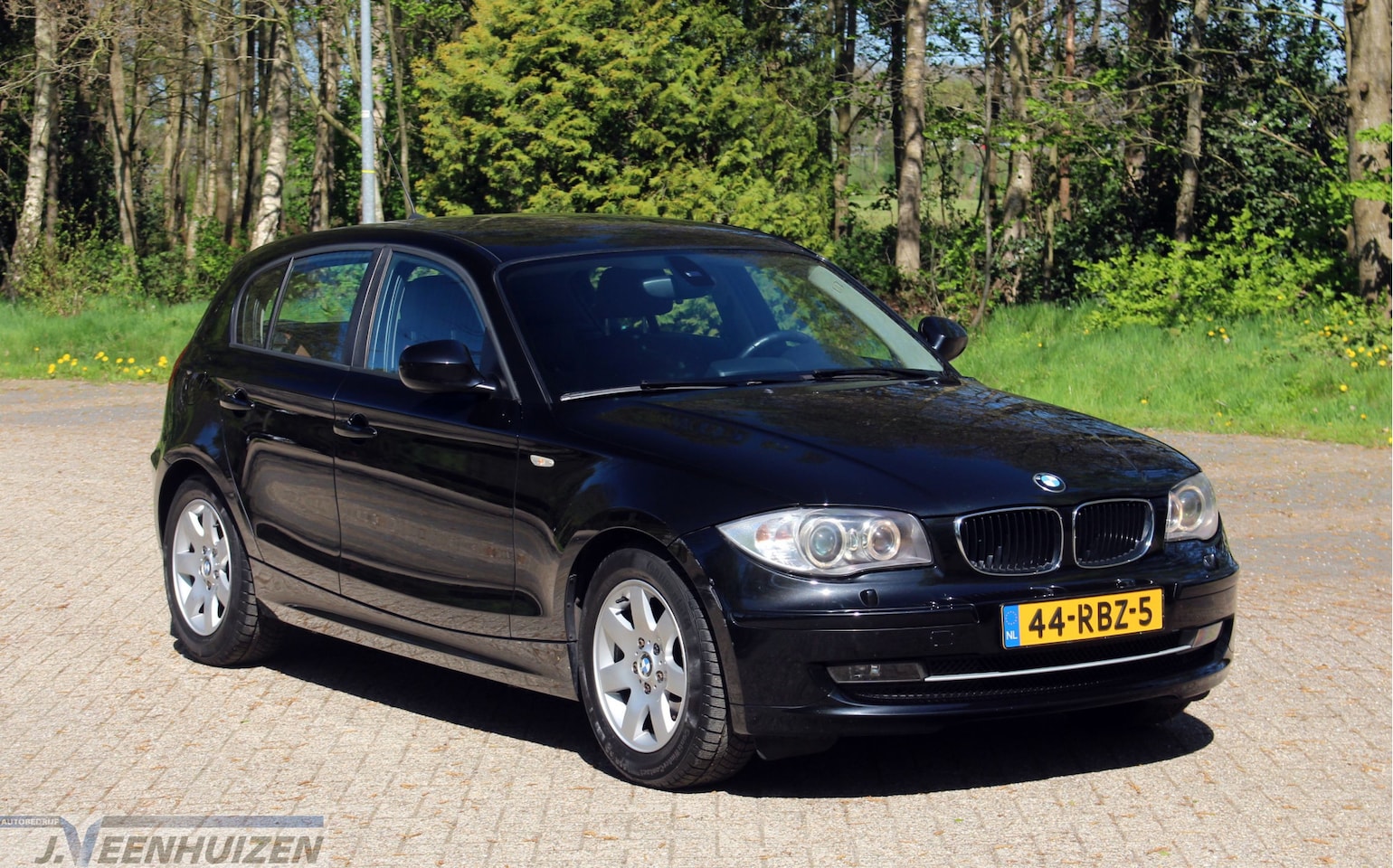 BMW 1-serie - 118i Business Line Ultimate Edition | 2011 | AUTOMAAT | Navi | Xenon | - AutoWereld.nl