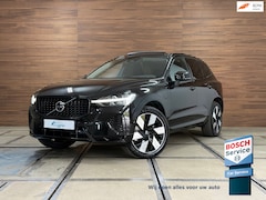 Volvo XC60 - 2.0 T6 Plug-in hybrid AWD Plus Dark | Pano | Winterpakket | Trekhaak elektr.| 360 camera |