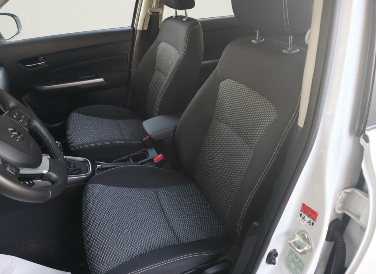 Suzuki Vitara - 1.4 Boosterjet Select Smart Hybrid 1.4 Boosterjet Select Smart Hybrid, Nieuwstaat!