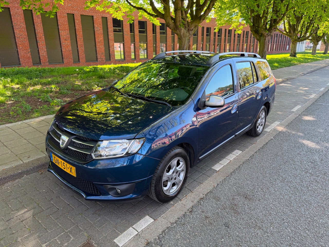 Dacia Logan MCV - 0.9 TCe 10th Anniversary export prijs - AutoWereld.nl