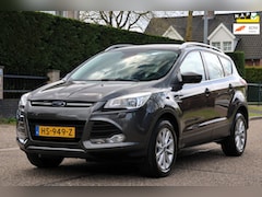 Ford Kuga - 1.5 Titanium | NAVI | CLIMA | CRUISE | CAMERA | TREKHAAK | NAP | MOOIE GOED ONDERHOEDEN AU