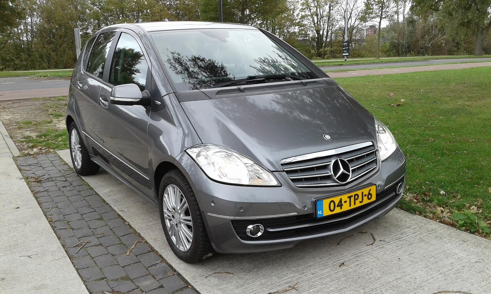 Mercedes-Benz A-klasse - A 180 CVT 5D