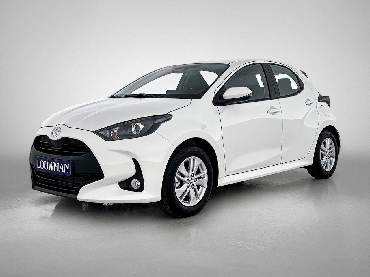 Toyota Yaris - 1.5 Hybrid 115 Active || Nu met € 3.600,- korting || - AutoWereld.nl