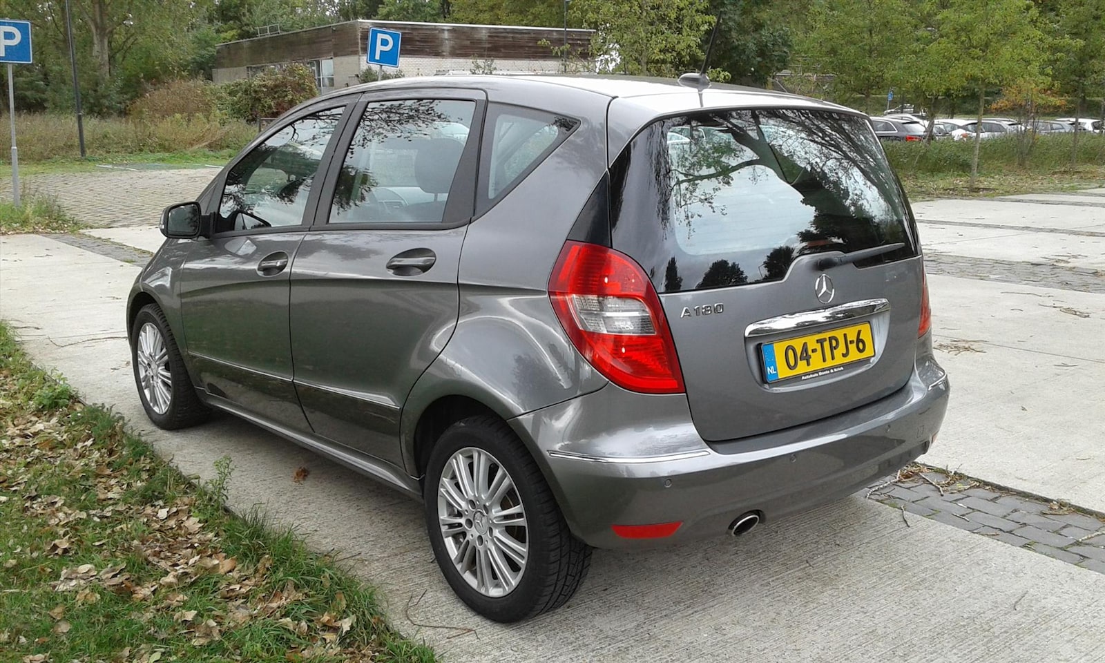 Mercedes-Benz A-klasse - A 180 CVT 5D