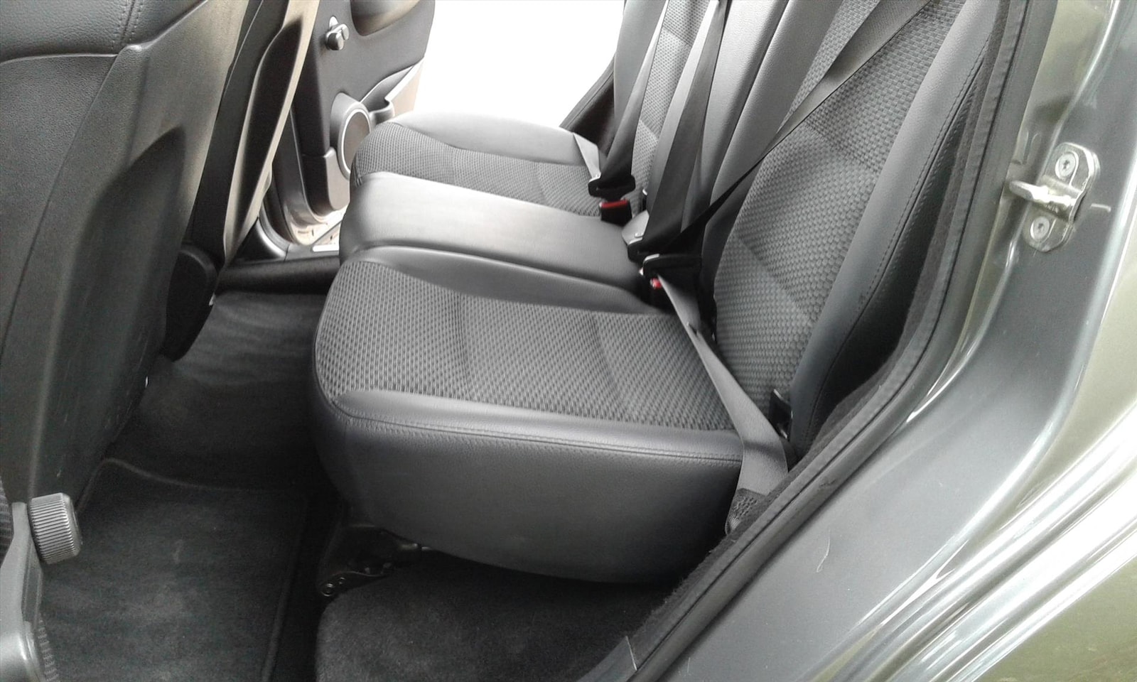 Mercedes-Benz A-klasse - A 180 CVT 5D