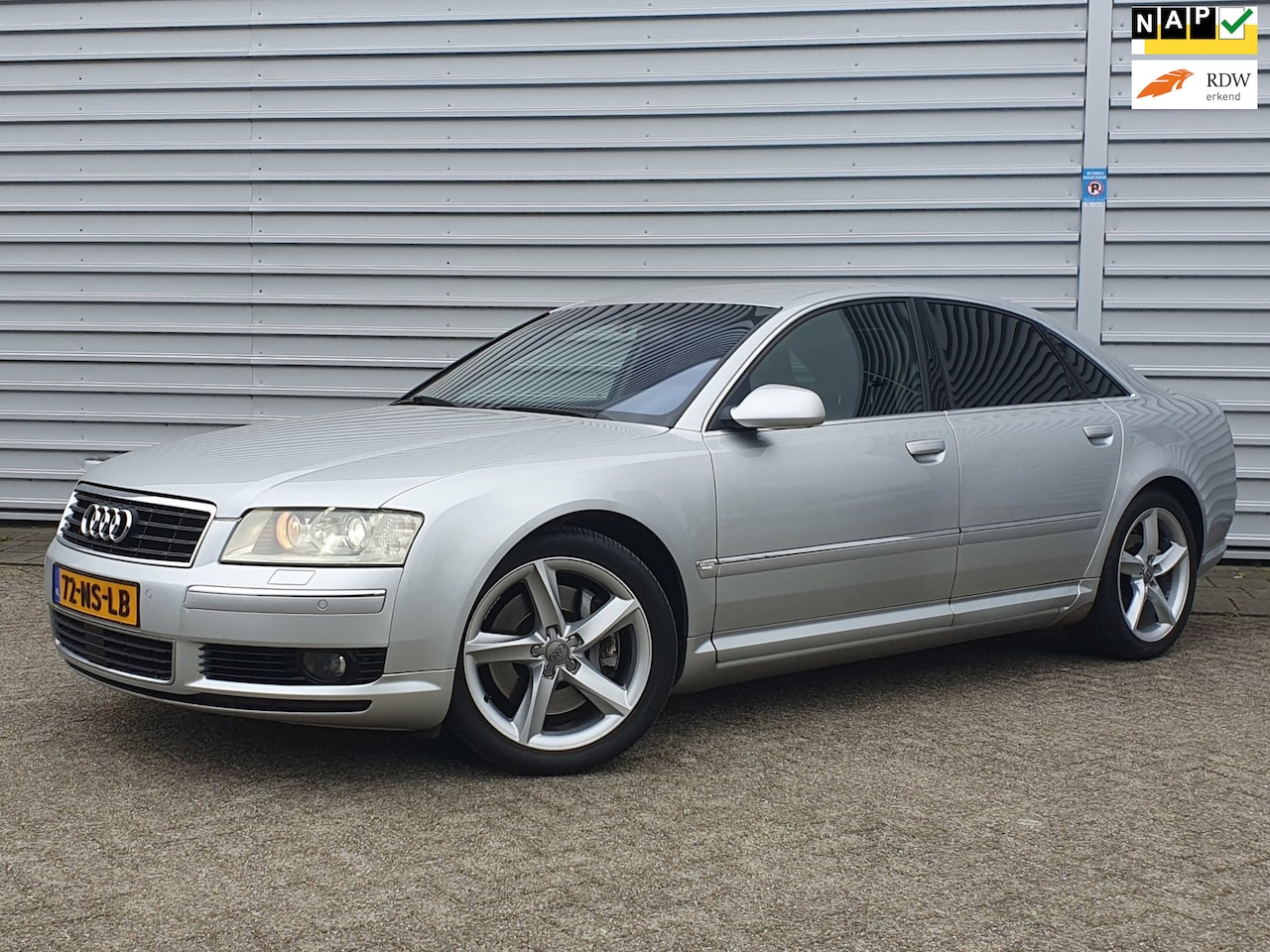 Audi A8 - 4.2 quattro Clima/Cruise/NAVI/Leder/LM 19" - AutoWereld.nl