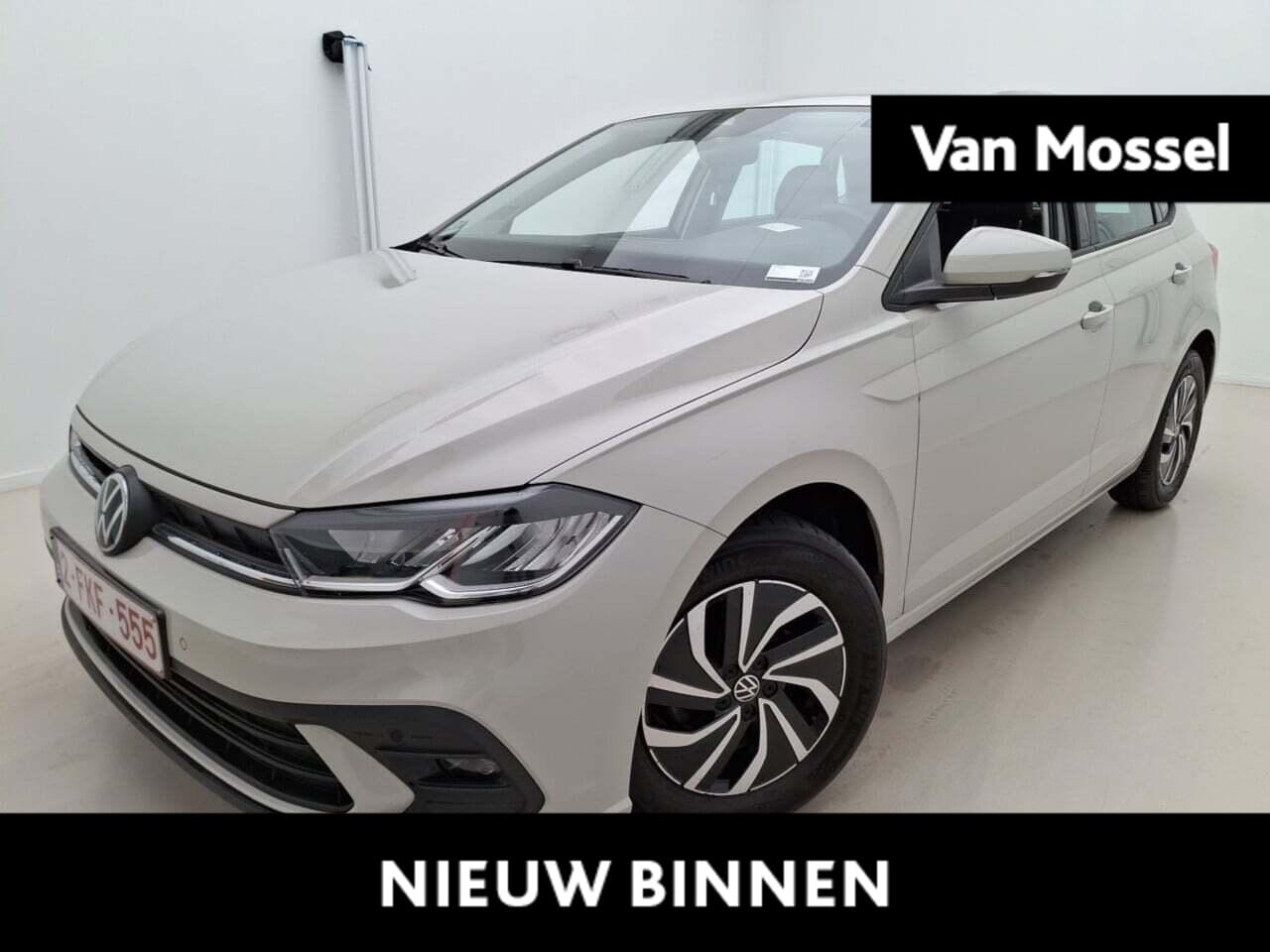 Volkswagen Polo - 1.0 TSI Life Business 95 PK| Navigatie | Achteruitrijcamera | Climatronic | Parkeersensore - AutoWereld.nl