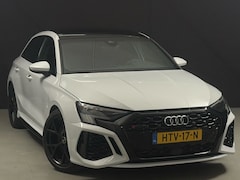 Audi RS3 - 2.5 TFSI quattro A3 Sportback B&O*PANO*400PK*KEYLESS*BLACK*Full-assist
