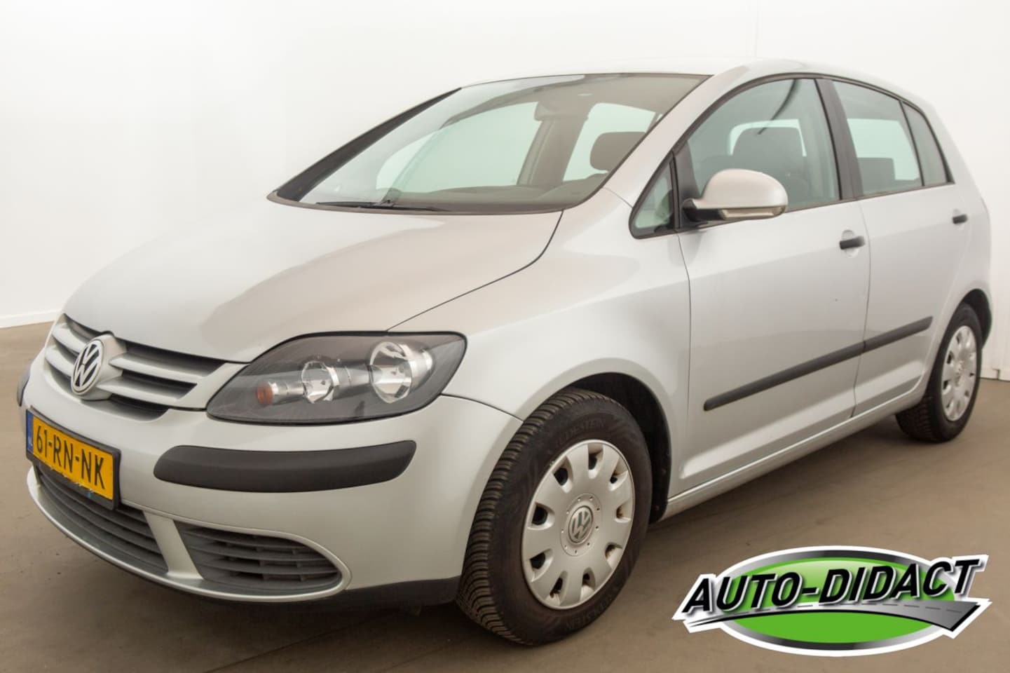 Volkswagen Golf Plus - 1.6 FSI Automaat Airco Comfortline Business - AutoWereld.nl