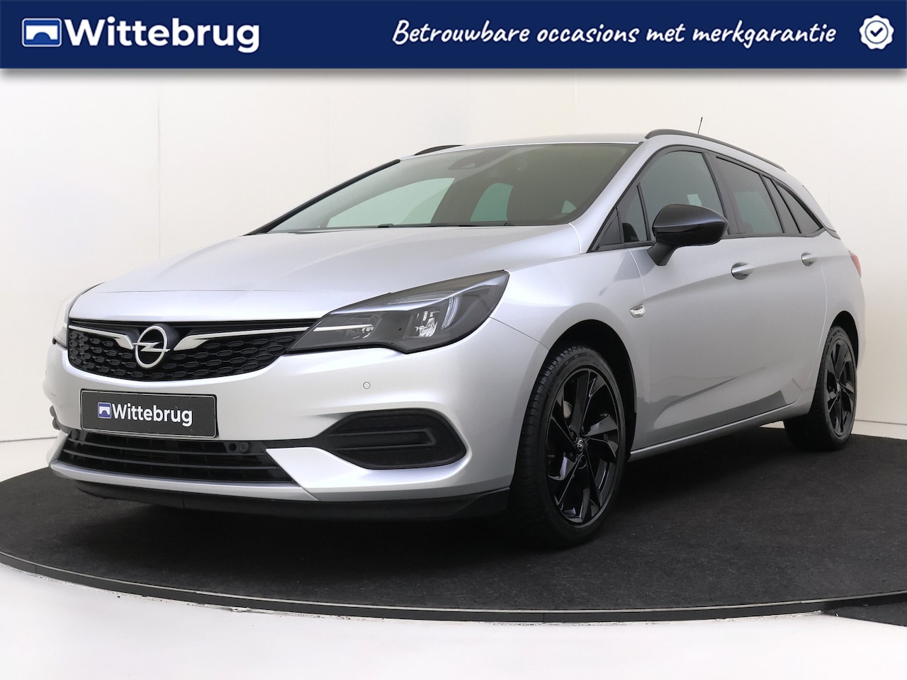 Opel Astra Sports Tourer - 1.2 Blitz Elegance EGR Sportstoel ! - AutoWereld.nl