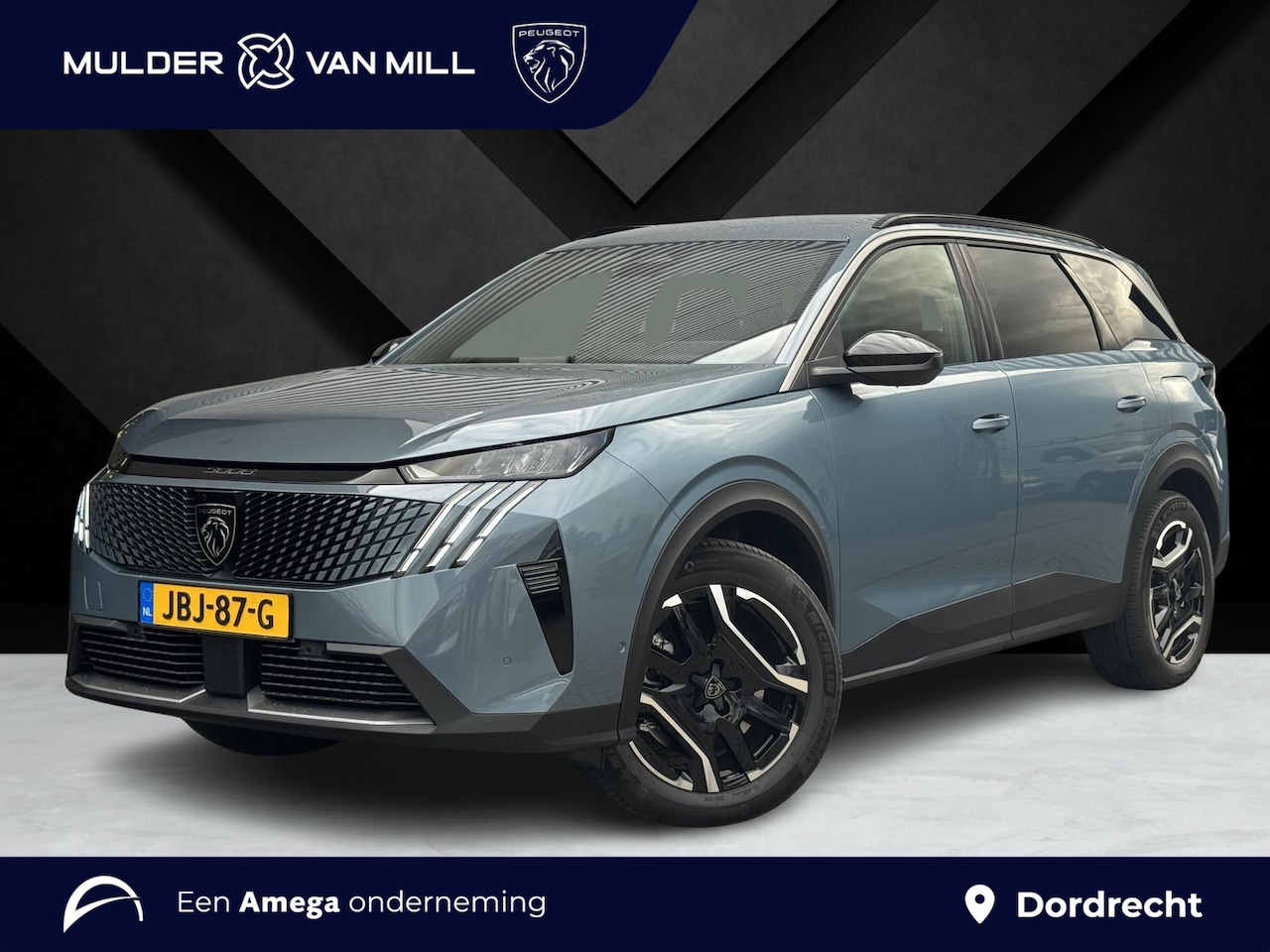 Peugeot 5008 - Allure 1.6 HYbrid PHEV 225pk e-DCS7 | PANORAMIC NAVIGATION | 7-ZITS | STOEL- EN STUURVERW. - AutoWereld.nl