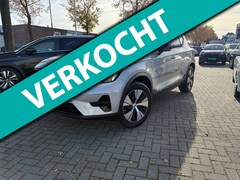 Volvo XC40 - 1.5 T4 Plug-in hybrid Plus Dark / Panorama-dak / Harman-Kardon / camera / stuur en stoel v