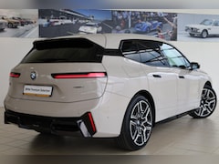 BMW iX - xDrive60 | M Sportpakket Pro | Harman/Kardon | Driving Assistant Professional | Trekhaak