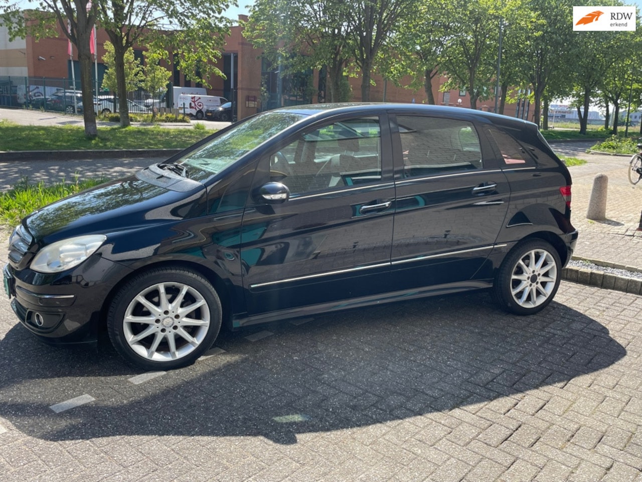 Mercedes-Benz B-klasse - 200 | Sport Tourer | 1 MND GARANTIE | APK TM 11/05/2027 BJ 2007 - AutoWereld.nl