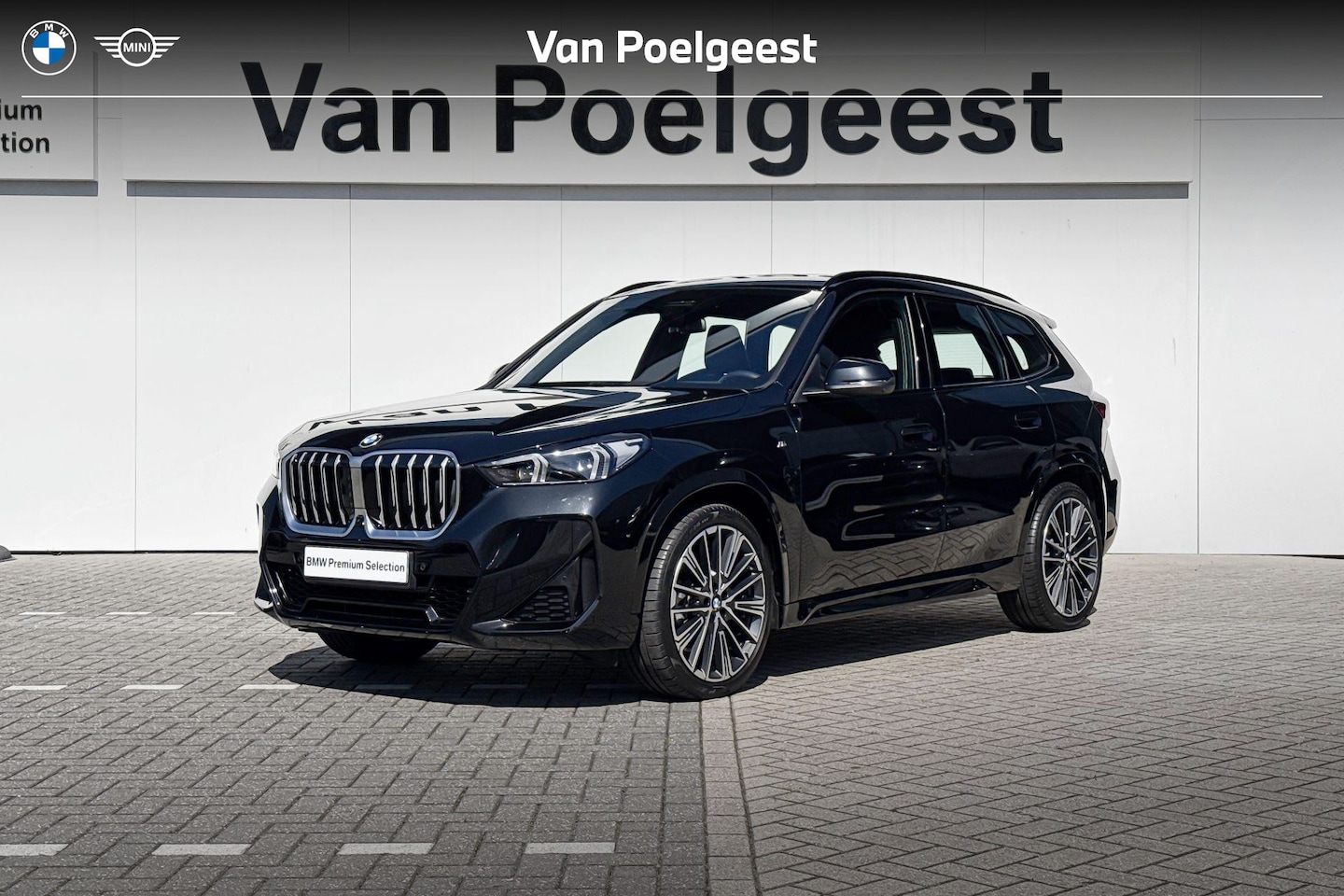BMW X1 - sDrive20i | Innovation Pack | M Sport | Harman Kardon | - AutoWereld.nl