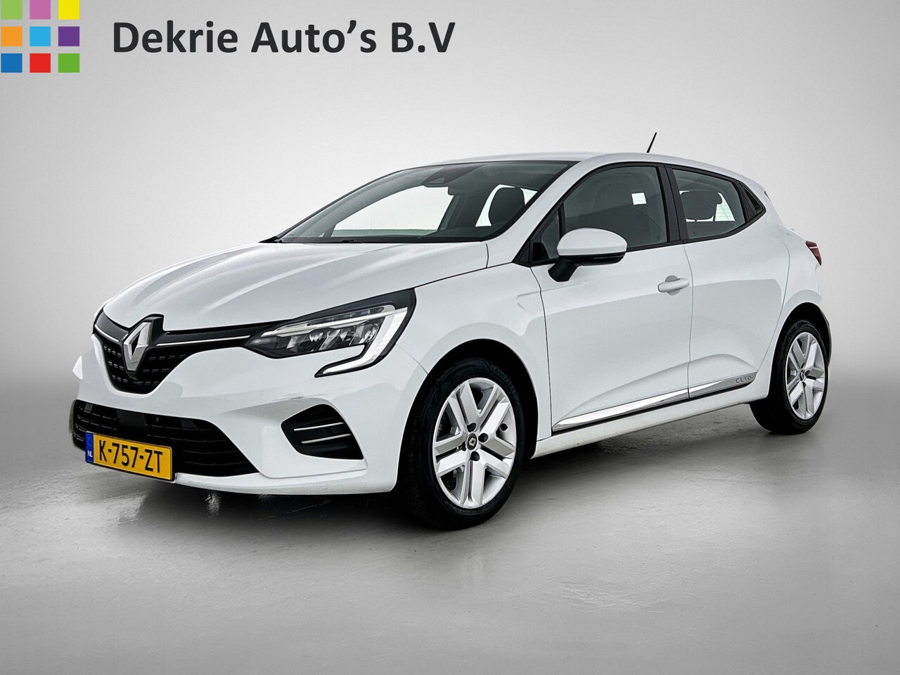 Renault Clio - 1.0 TCe Zen / 6 Versn. / 5Drs. / Pdc./ Airco / Navigatie / Radio multimedia / Apk 04-2027 - AutoWereld.nl