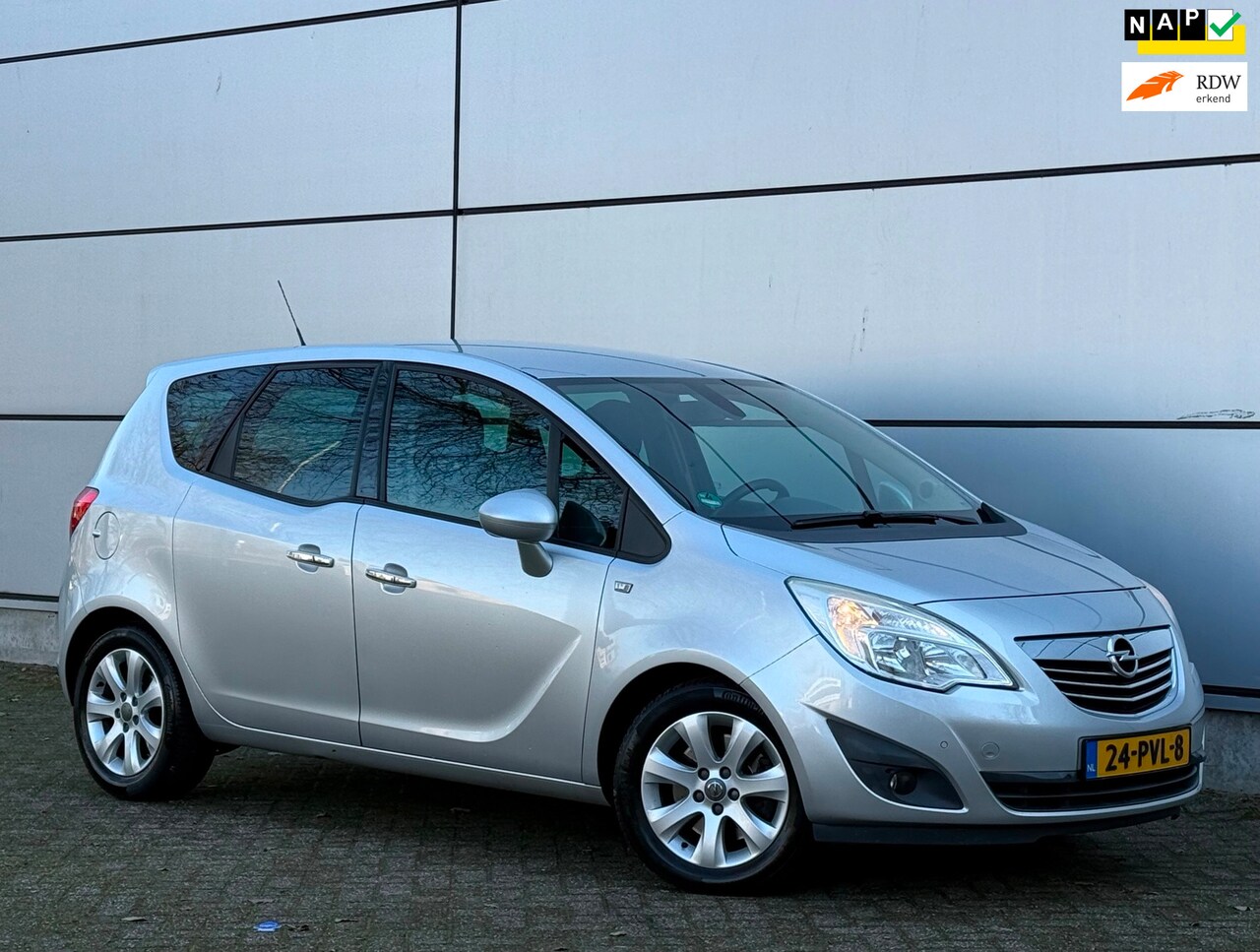 Opel Meriva - 1.7 CDTi Cosmo 2e Eignr |Automaat |Stoelverw |Leer |Cruise |Park Sensor |Nap |Boekjes - AutoWereld.nl